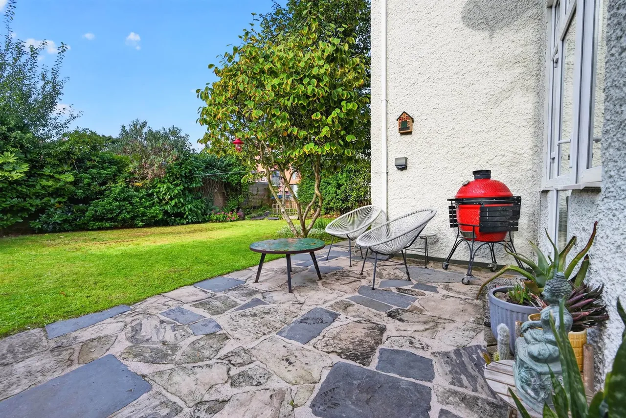 Off Malone Road, Belfast, BT9, photo 63