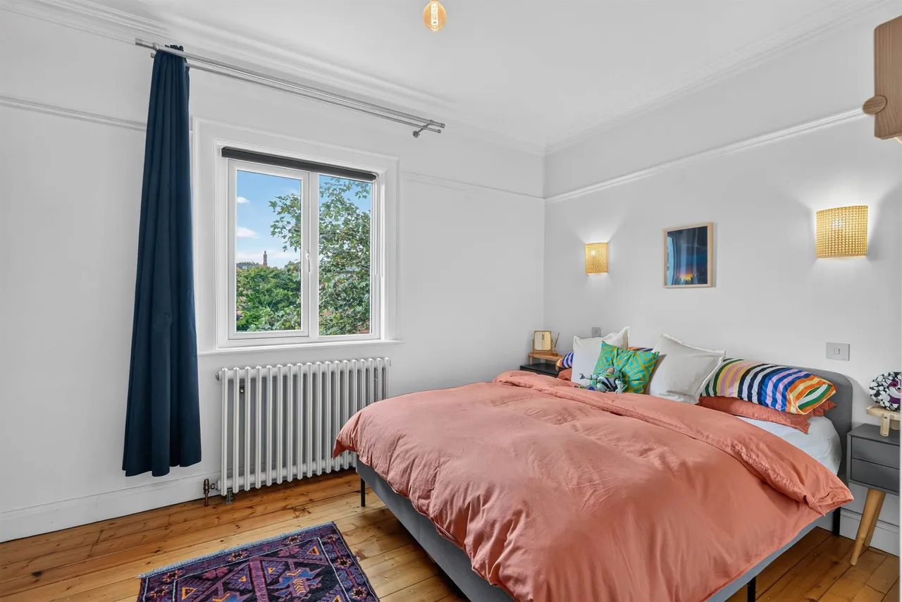 Off Malone Road, Belfast, BT9, photo 49
