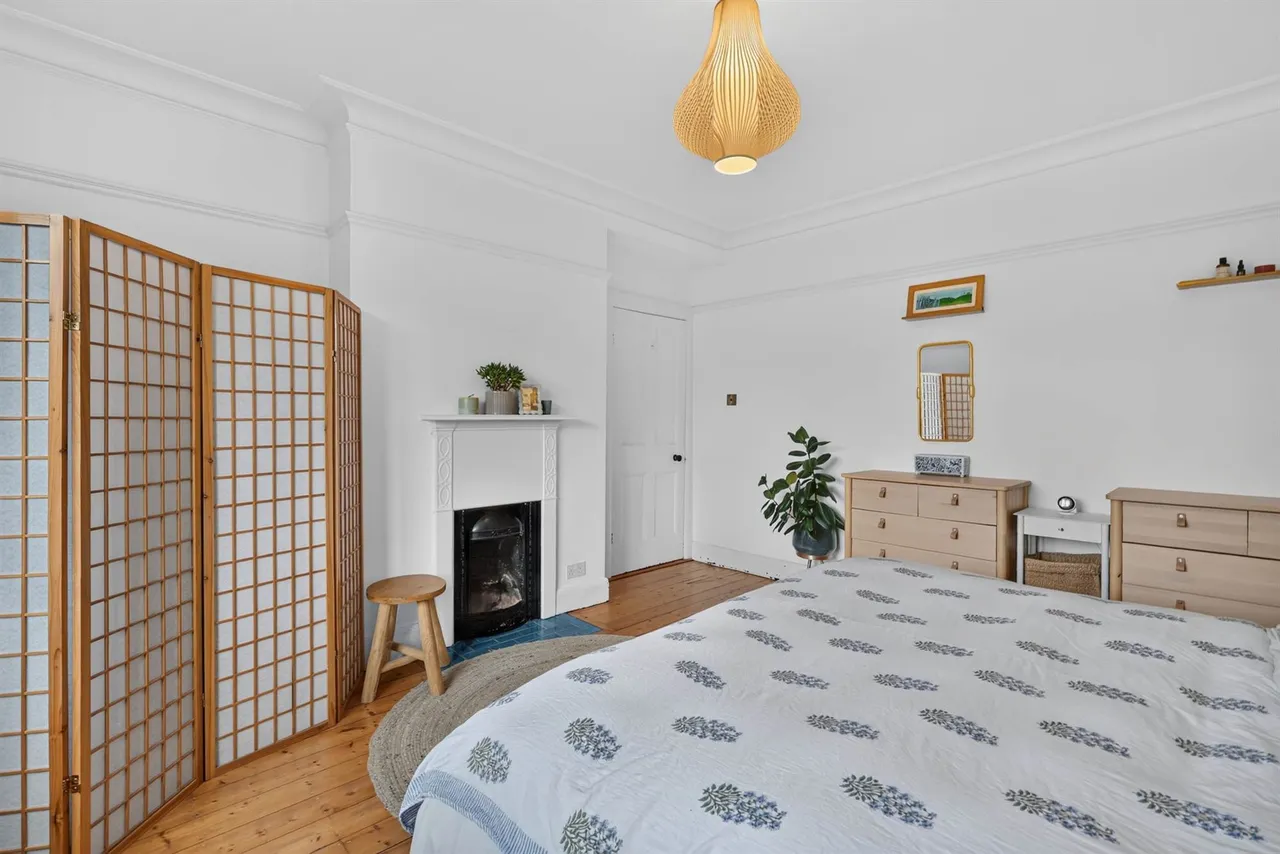 Off Malone Road, Belfast, BT9, photo 42