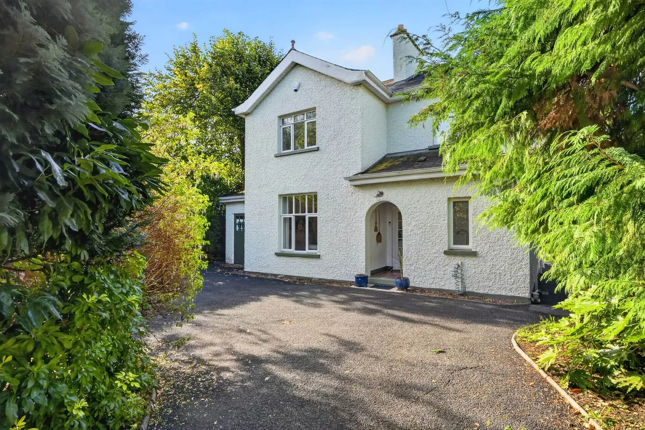 4 bed house for sale, Off Malone Road, Belfast, BT9