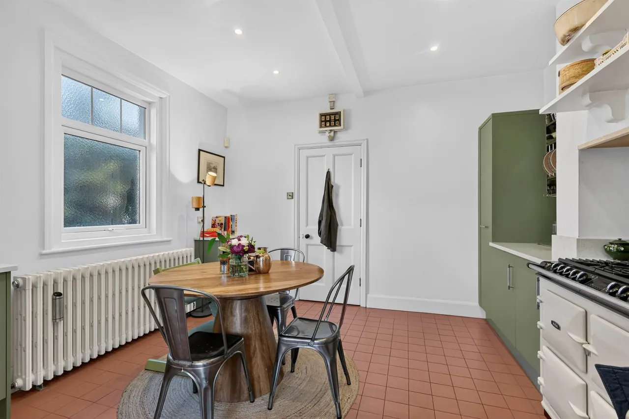 Off Malone Road, Belfast, BT9, photo 30