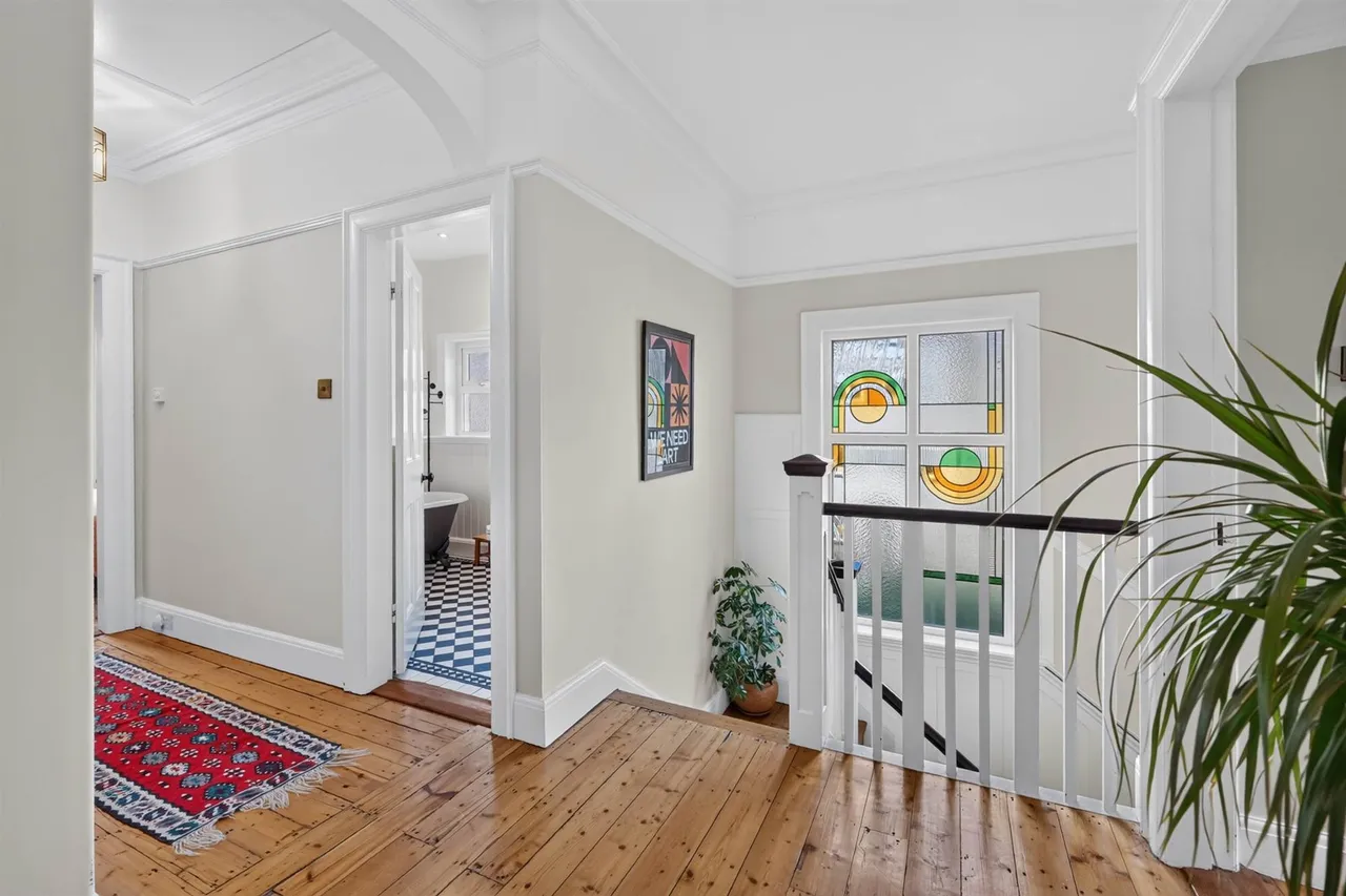 Off Malone Road, Belfast, BT9, photo 54