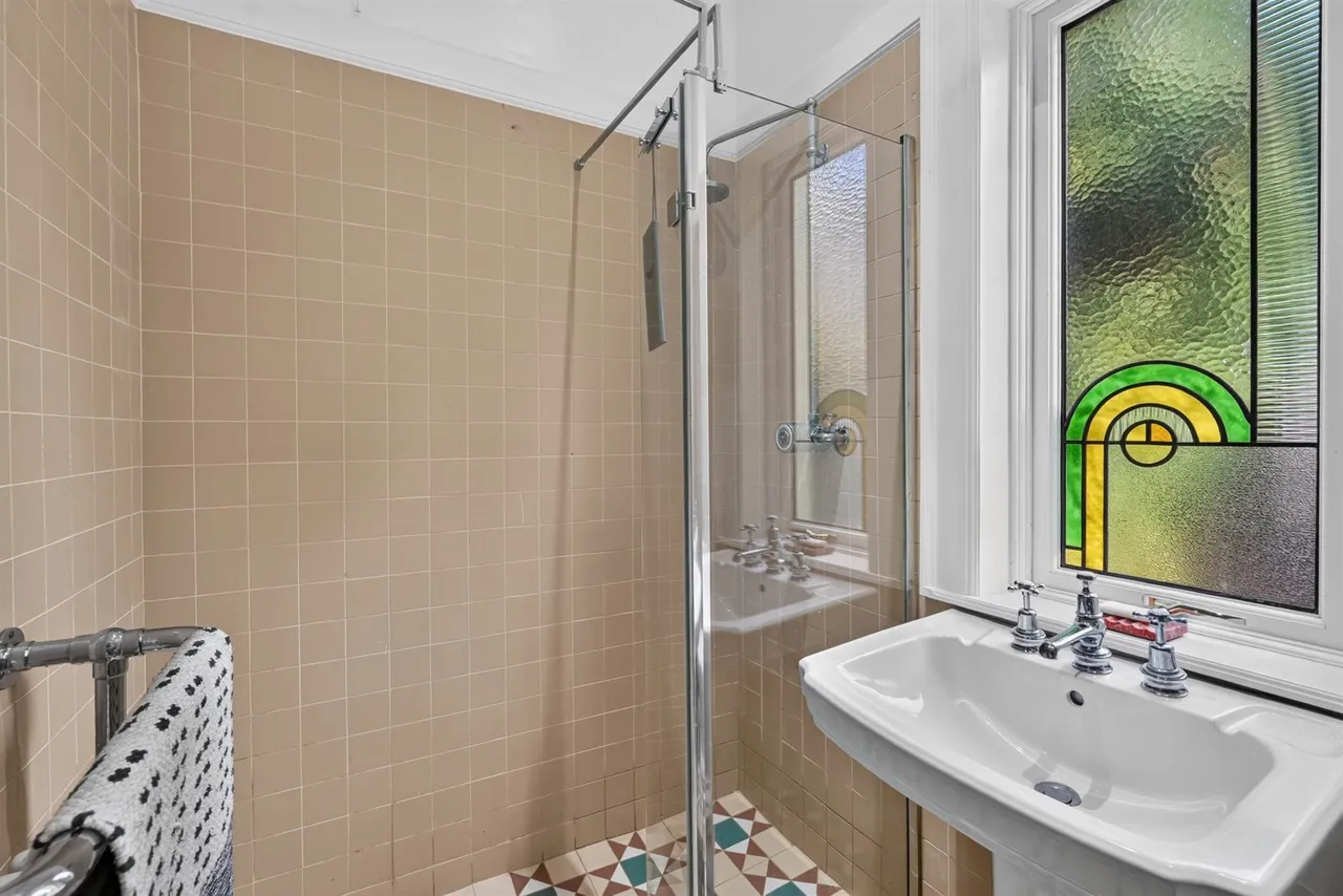 Off Malone Road, Belfast, BT9, photo 20