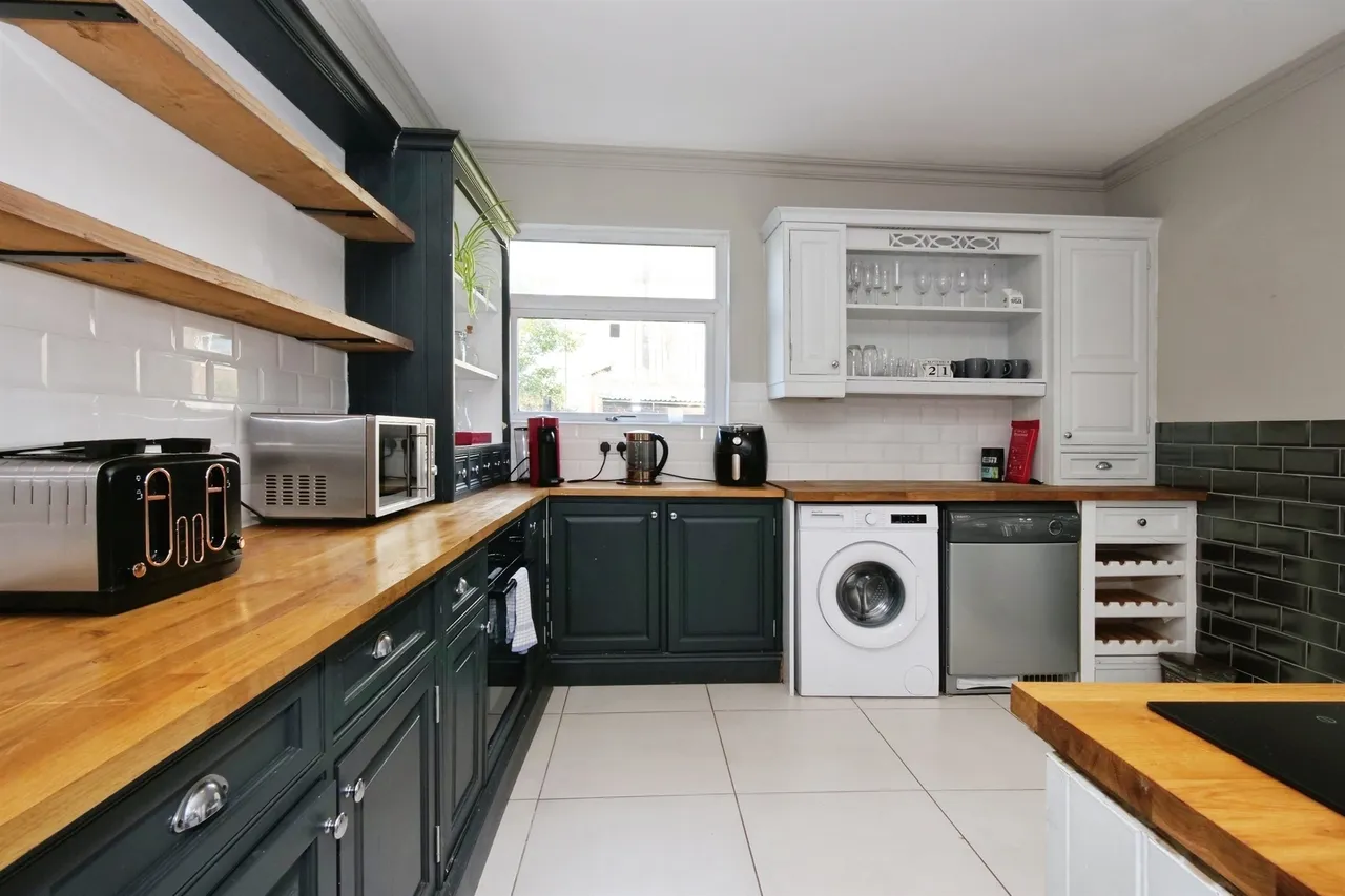 Coity Road, Bridgend, CF31, photo 9