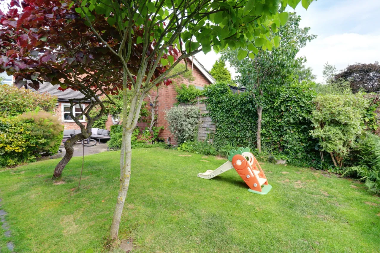 London Road, Nantwich, photo 27