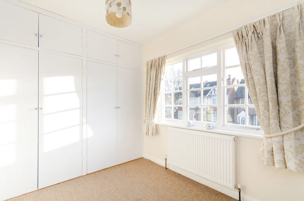 5 Grayham Road, New Malden, photo 9