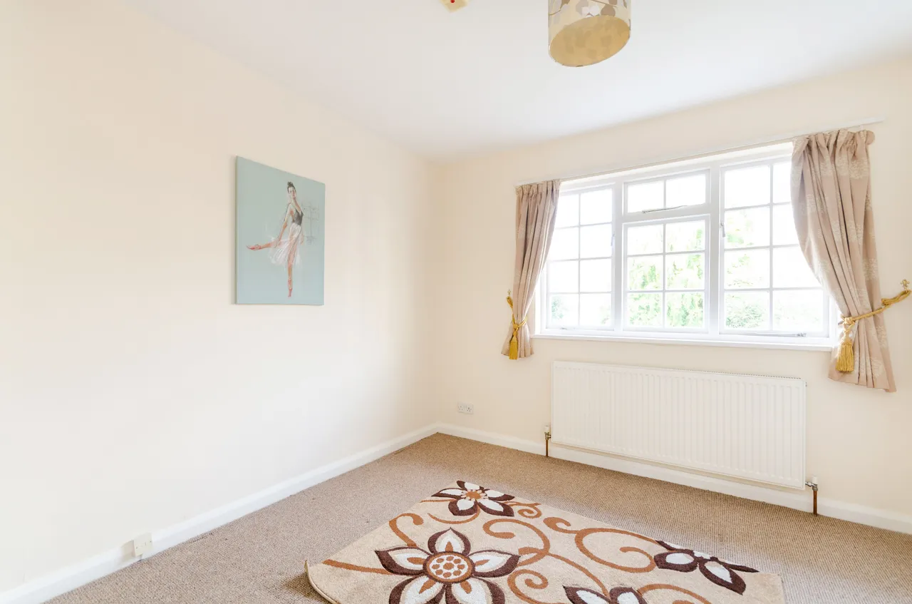 5 Grayham Road, New Malden, photo 6