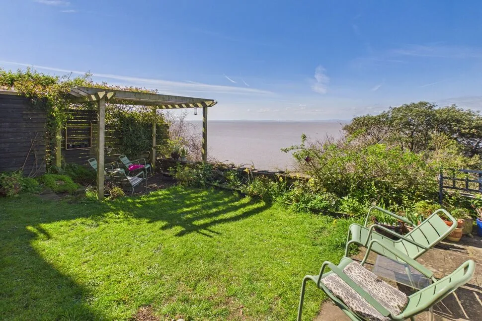 Wellington Terrace, Clevedon, North Somerset, BS21, photo 2