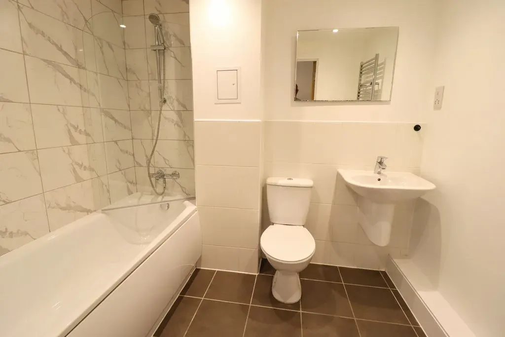 Princes Way, Bletchley, Milton Keynes, Buckinghamshire, MK2 2FB, photo 5