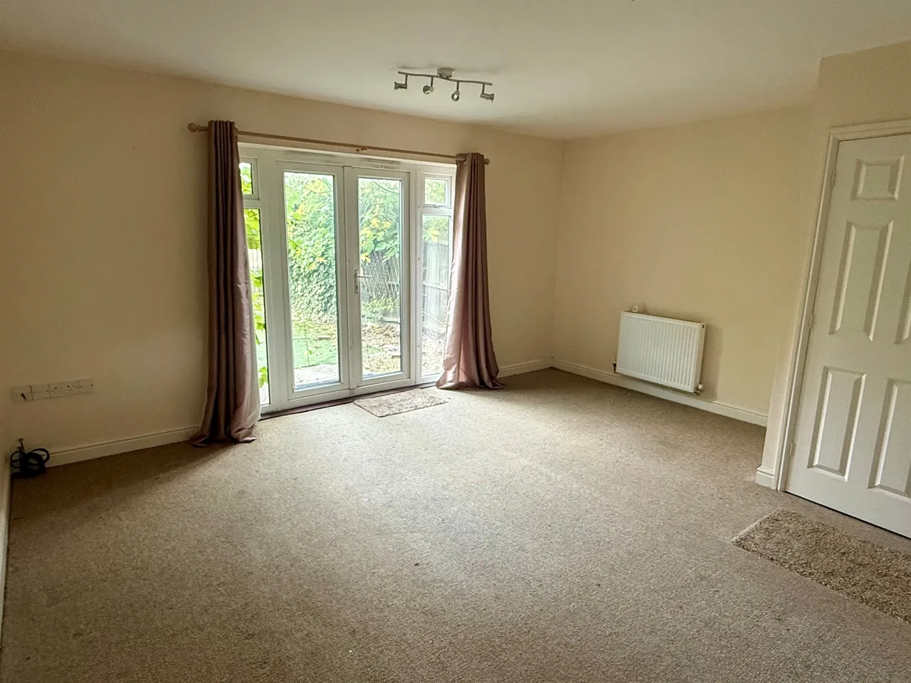 Skylark Close, Bury St. Edmunds, IP32, photo 4