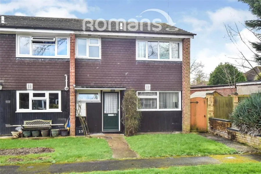 3 bed house for sale, Hawkins Way, Wokingham, RG40