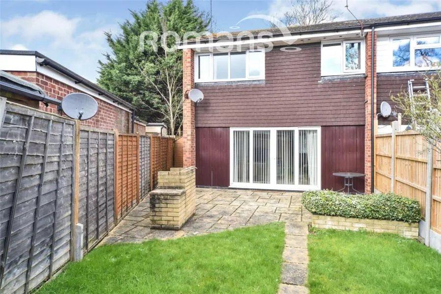 Hawkins Way, Wokingham, RG40, photo 7