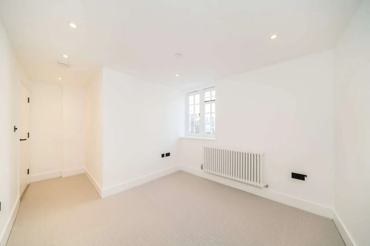 Thornton Heights, Hillside, SW19, photo 10