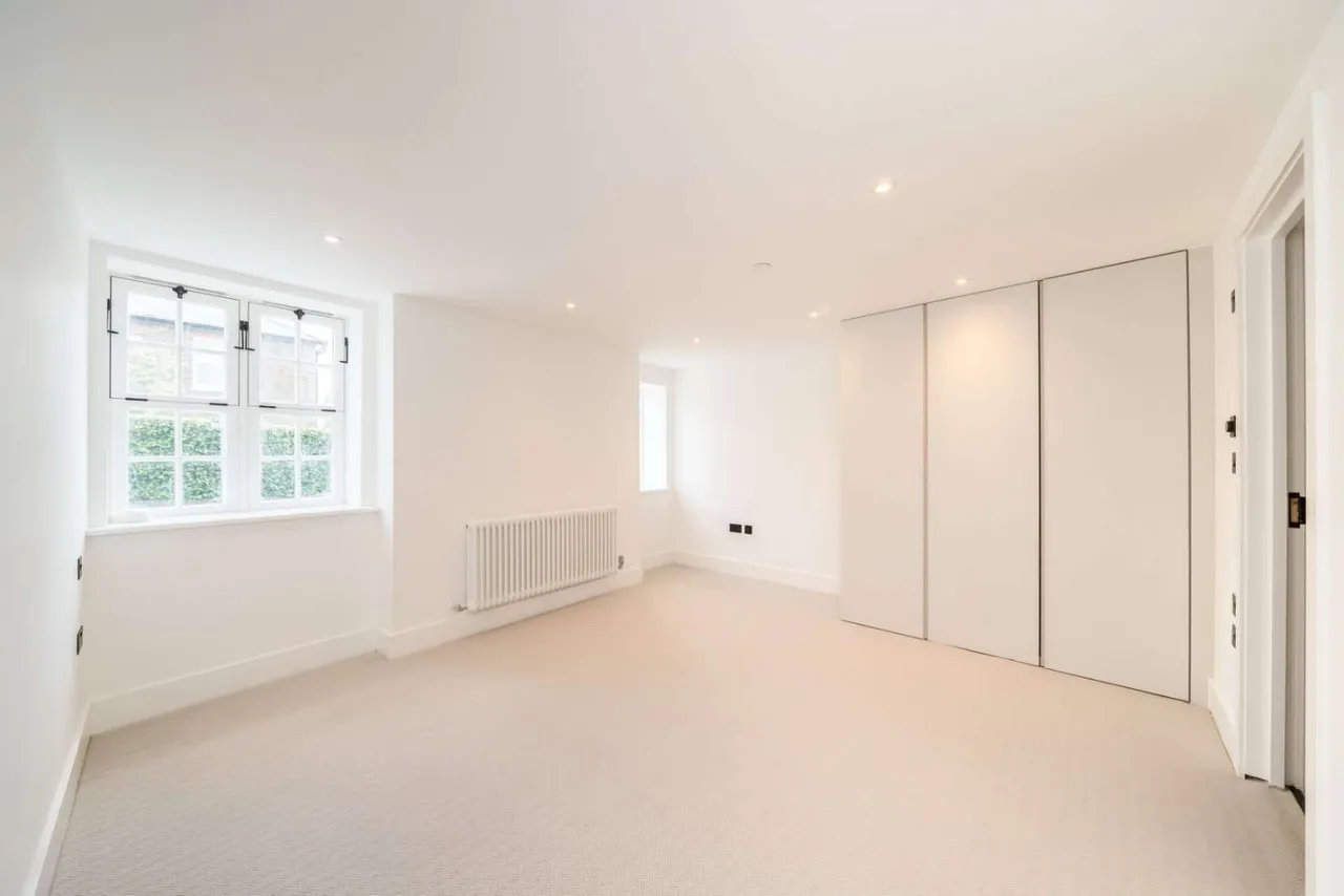 Thornton Heights, Hillside, SW19, photo 9