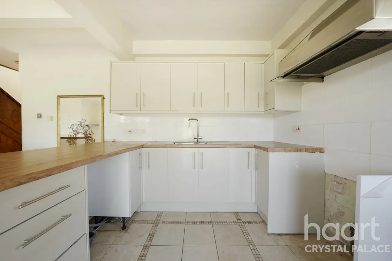 Beulah Hill, London, SE19, photo 14