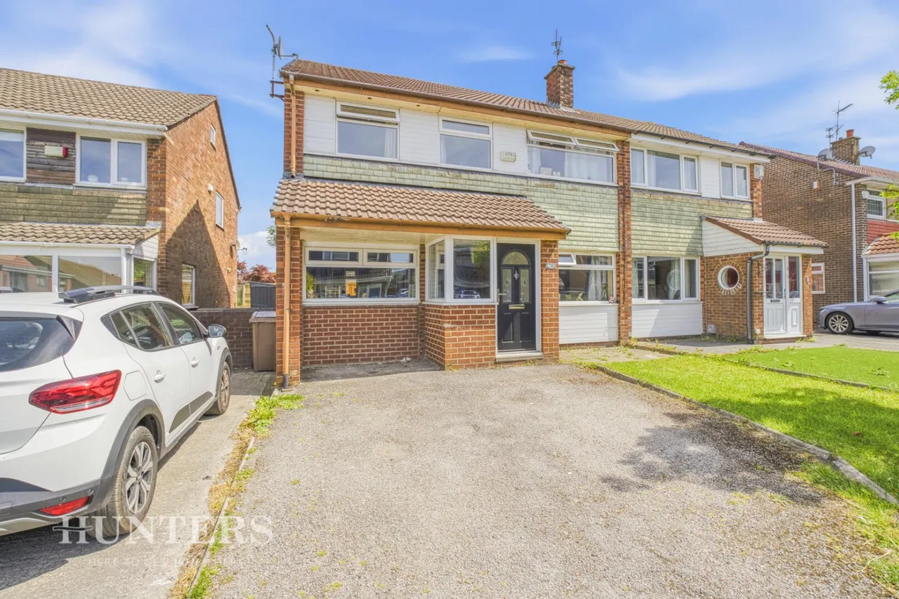 Chichester Close, Smithy Bridge, OL15, photo 25