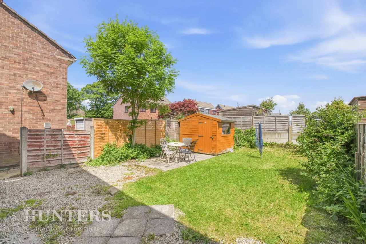 Chichester Close, Smithy Bridge, OL15, photo 22