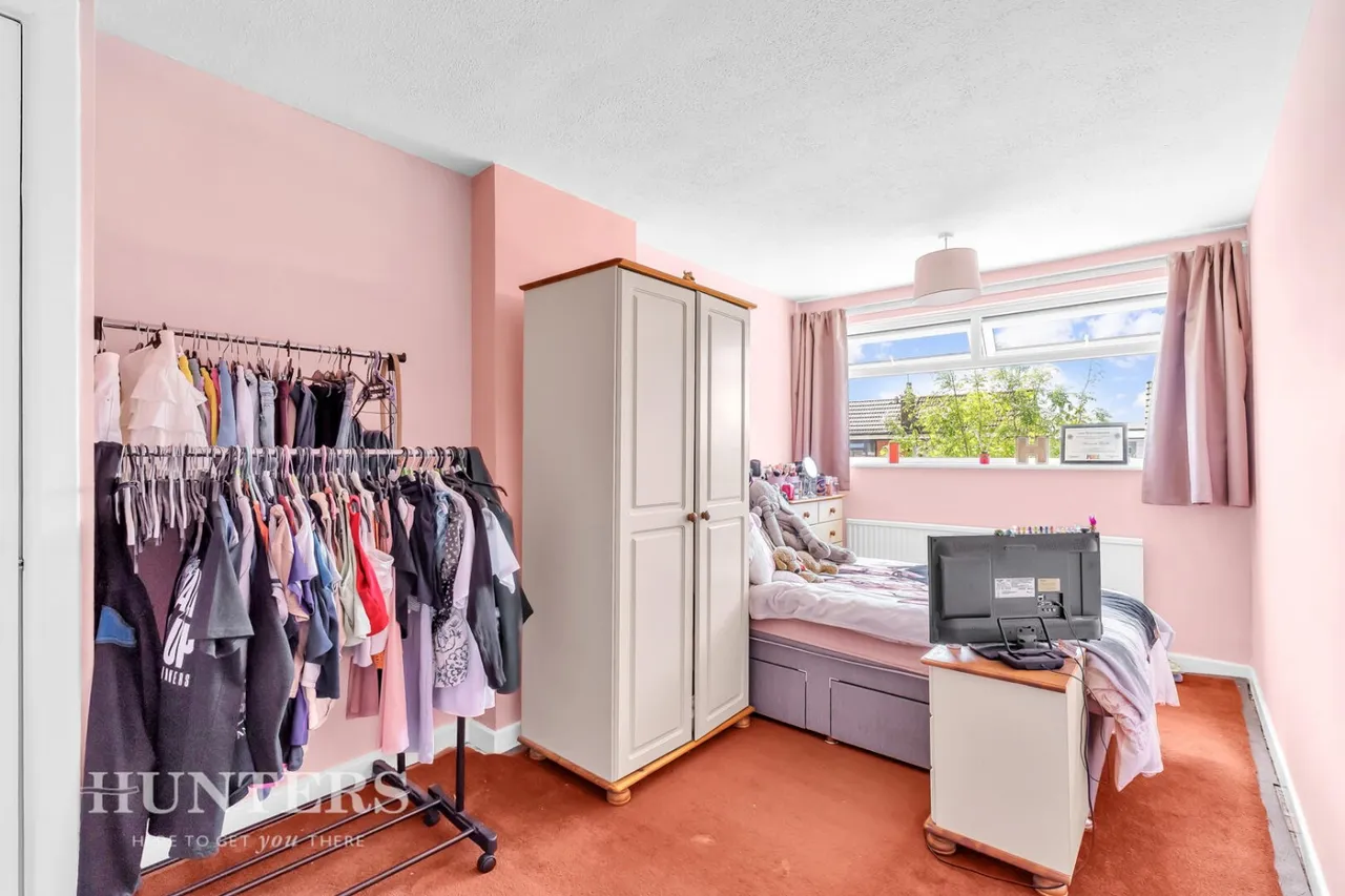 Chichester Close, Smithy Bridge, OL15, photo 17