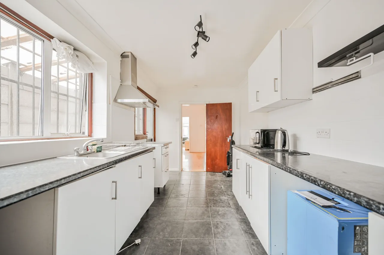 54 Falcon Street, London, photo 10