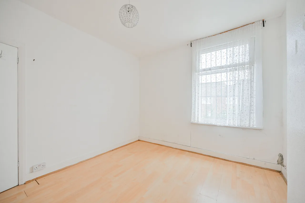 54 Falcon Street, London, photo 2
