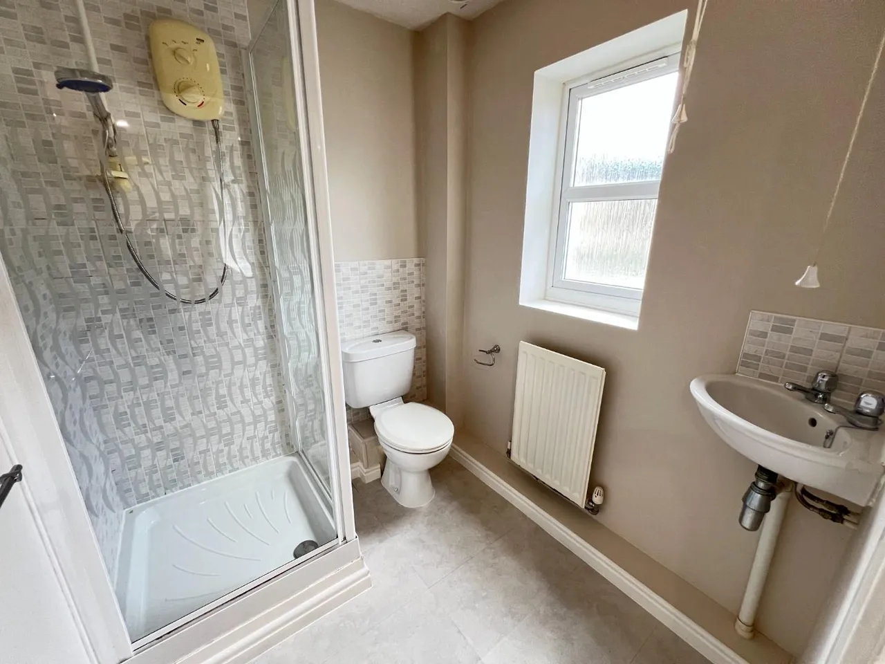 Clarendon Court, Shildon, DL4, photo 9