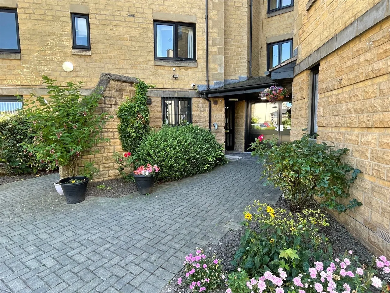 Spinners Court, Lancaster, LA1, photo 12