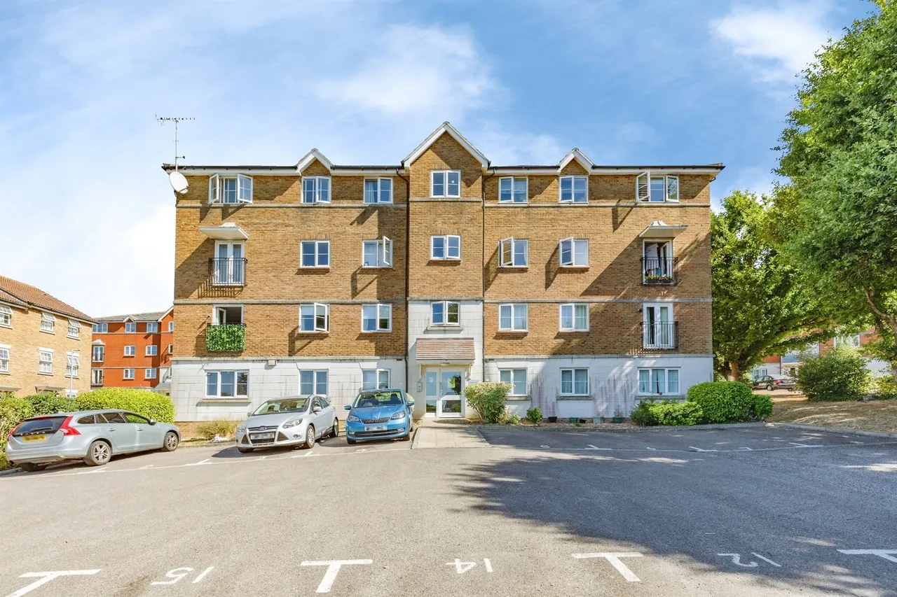 2 bed flat for sale — Snowdrop Rise, St. Leonards-On-Sea