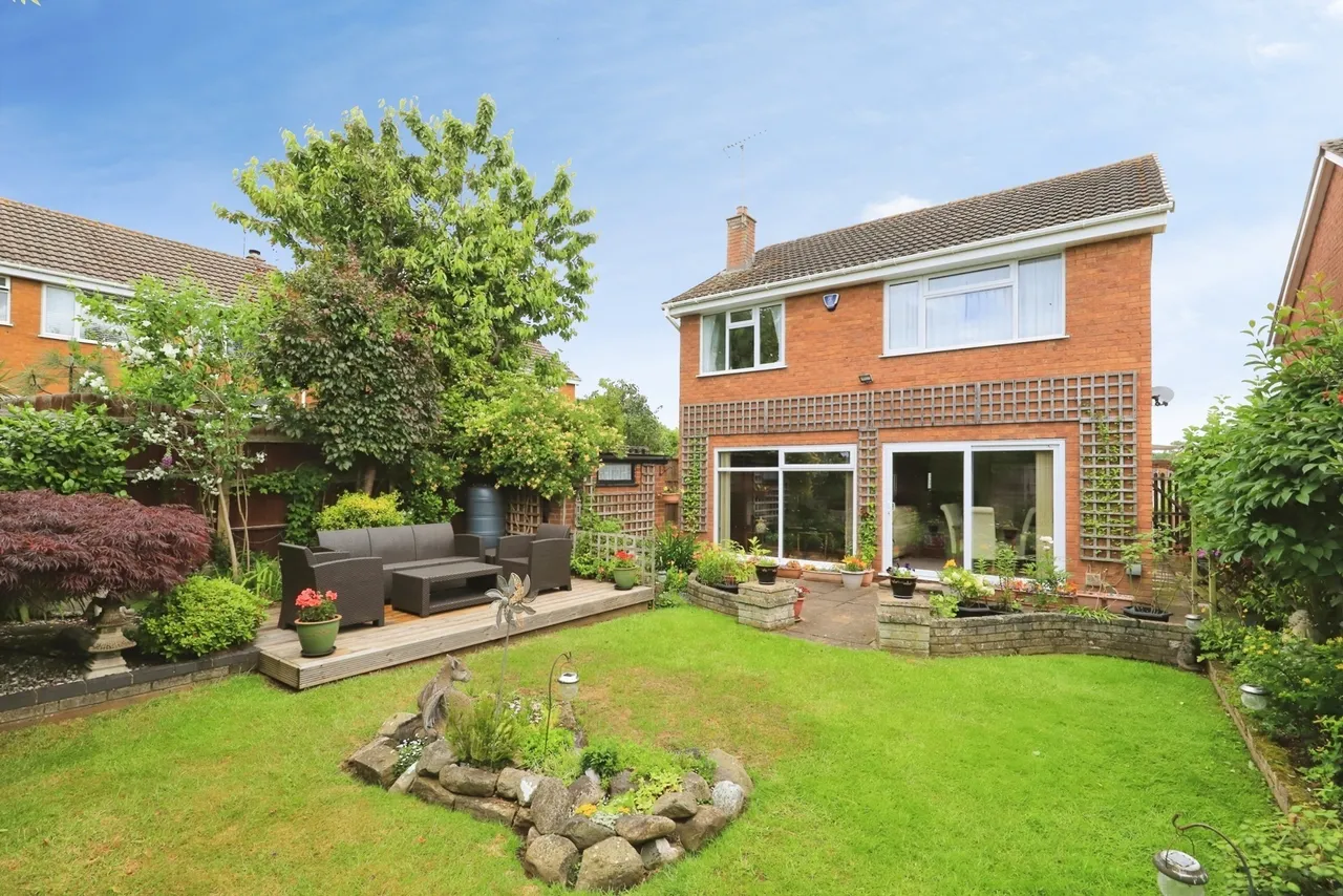 Bronte Drive, Kidderminster, DY10, photo 23