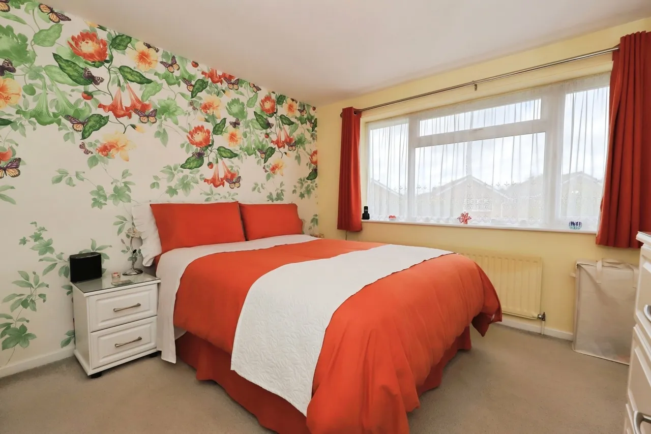 Bronte Drive, Kidderminster, DY10, photo 13