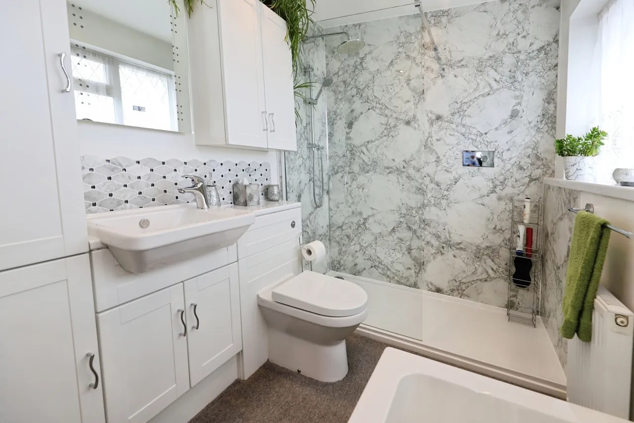 Bronte Drive, Kidderminster, DY10, photo 19