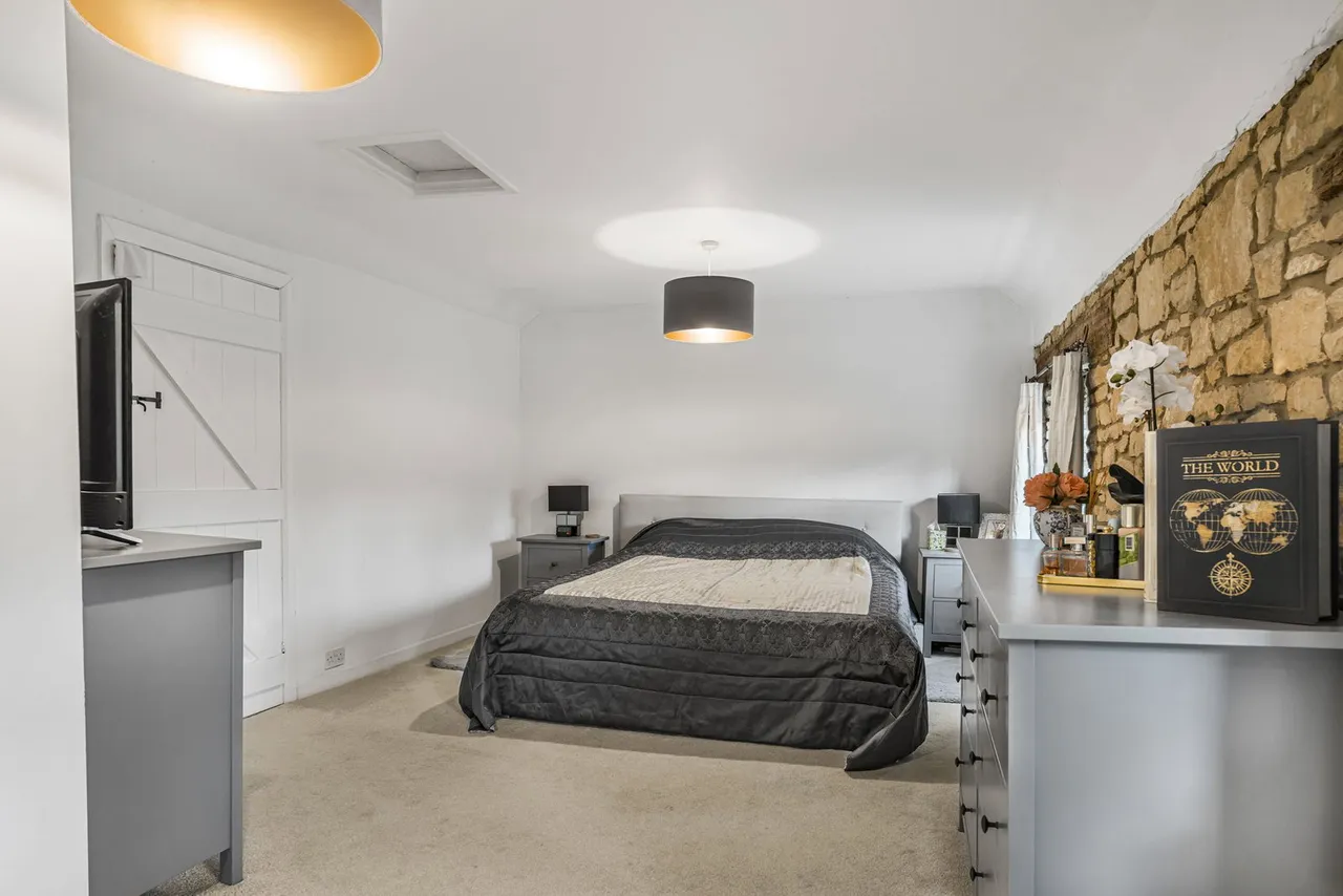 Station Road, Bishops Cleeve, GL52, photo 16