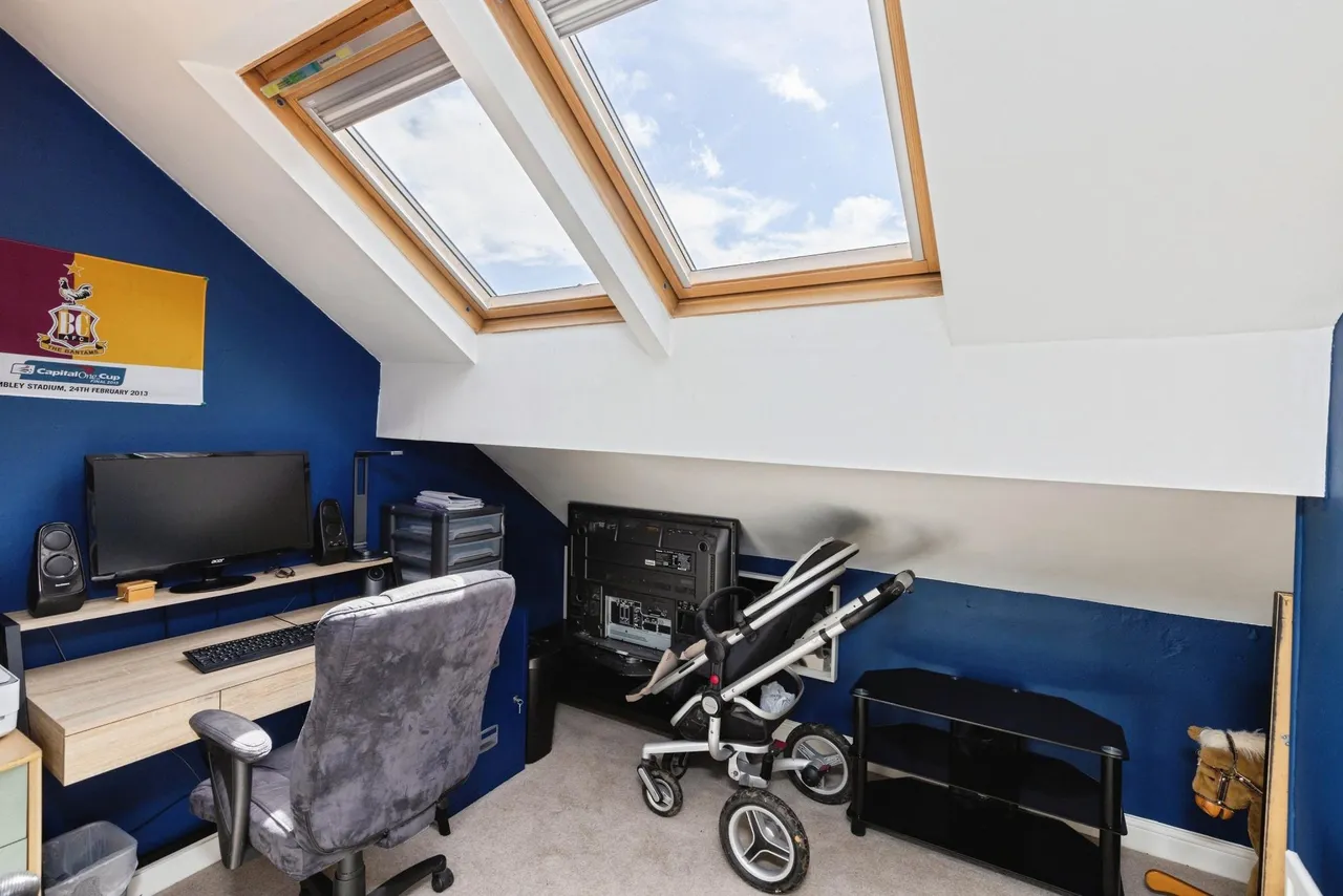 Westville Avenue, Ilkley, LS29, photo 15
