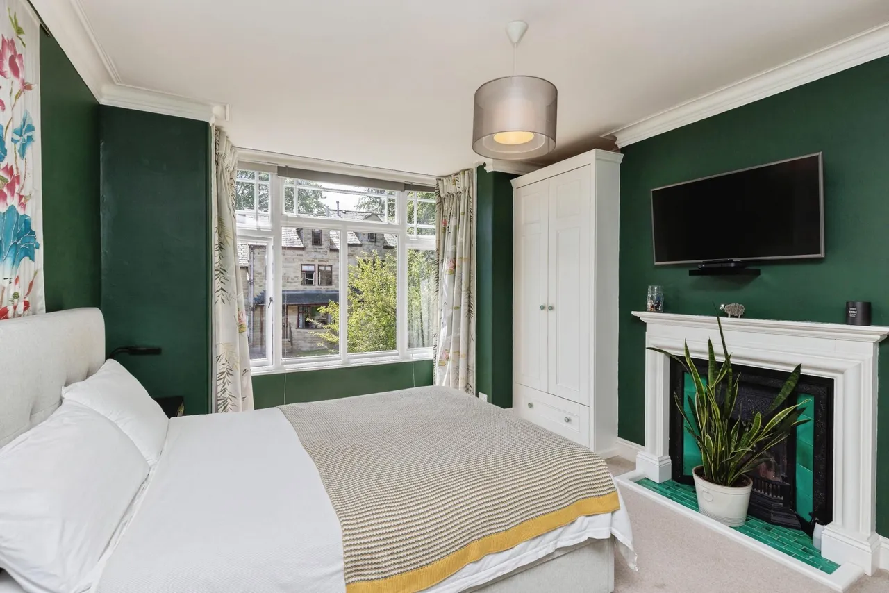 Westville Avenue, Ilkley, LS29, photo 5