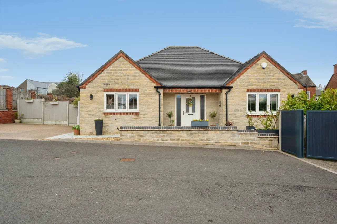 Red Brick Close, Alfreton, DE55, photo 19