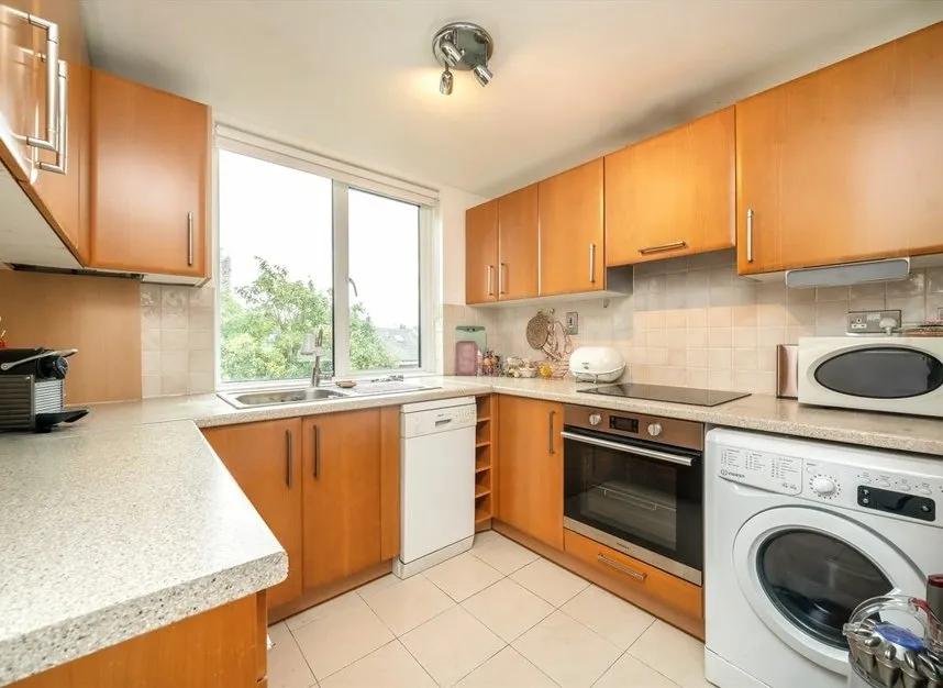 Adamson Road, Belsize Park, NW3, photo 3