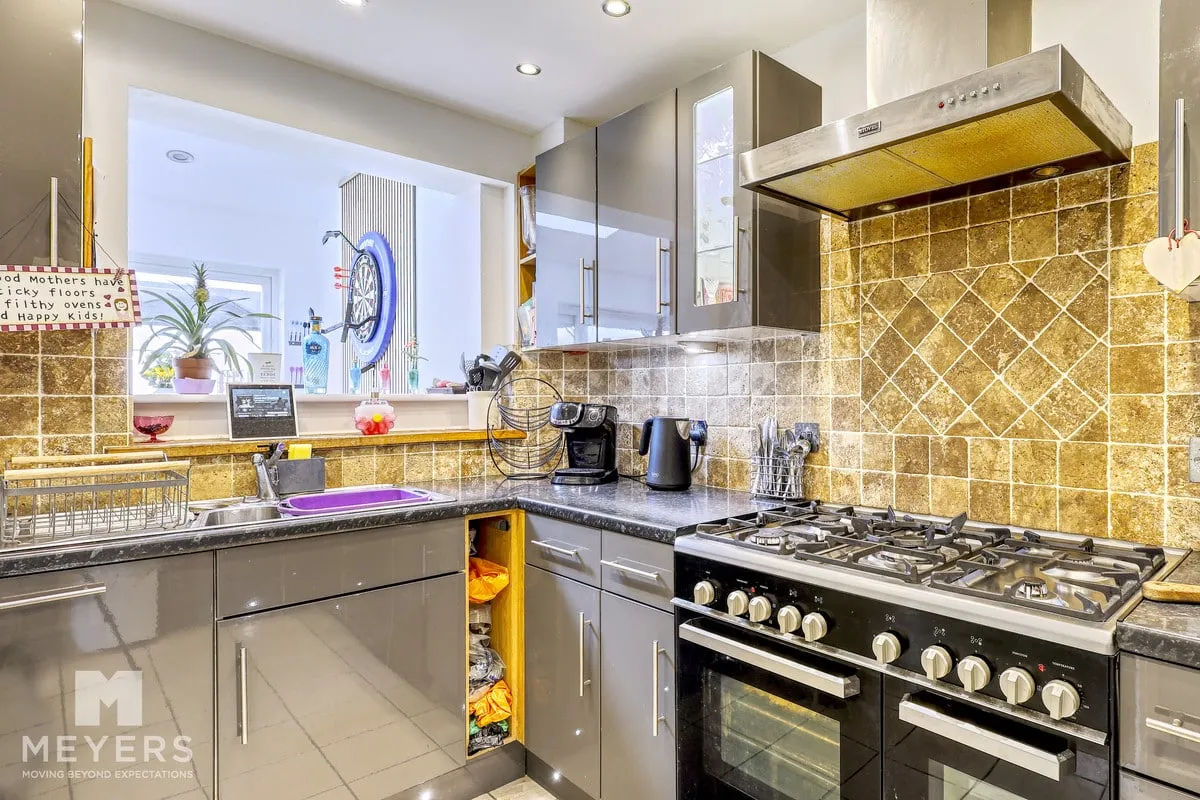 Catalina Close, Christchurch, BH23, photo 11