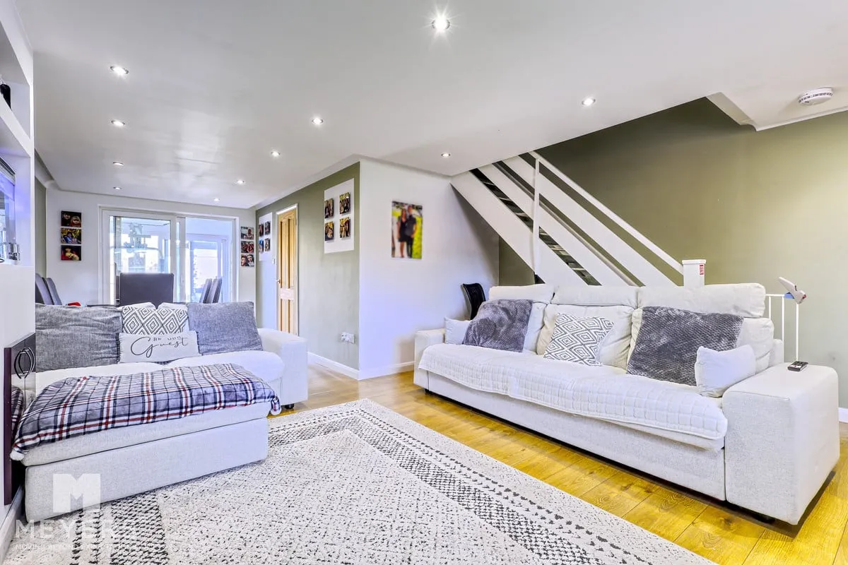 Catalina Close, Christchurch, BH23, photo 5