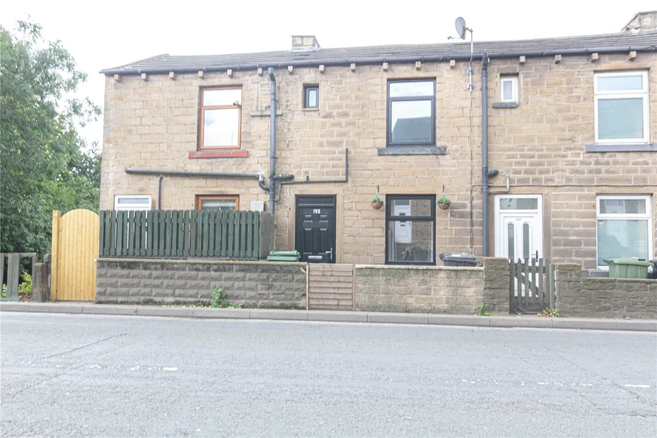 Huddersfield Road, Mirfield, WF14, photo 12