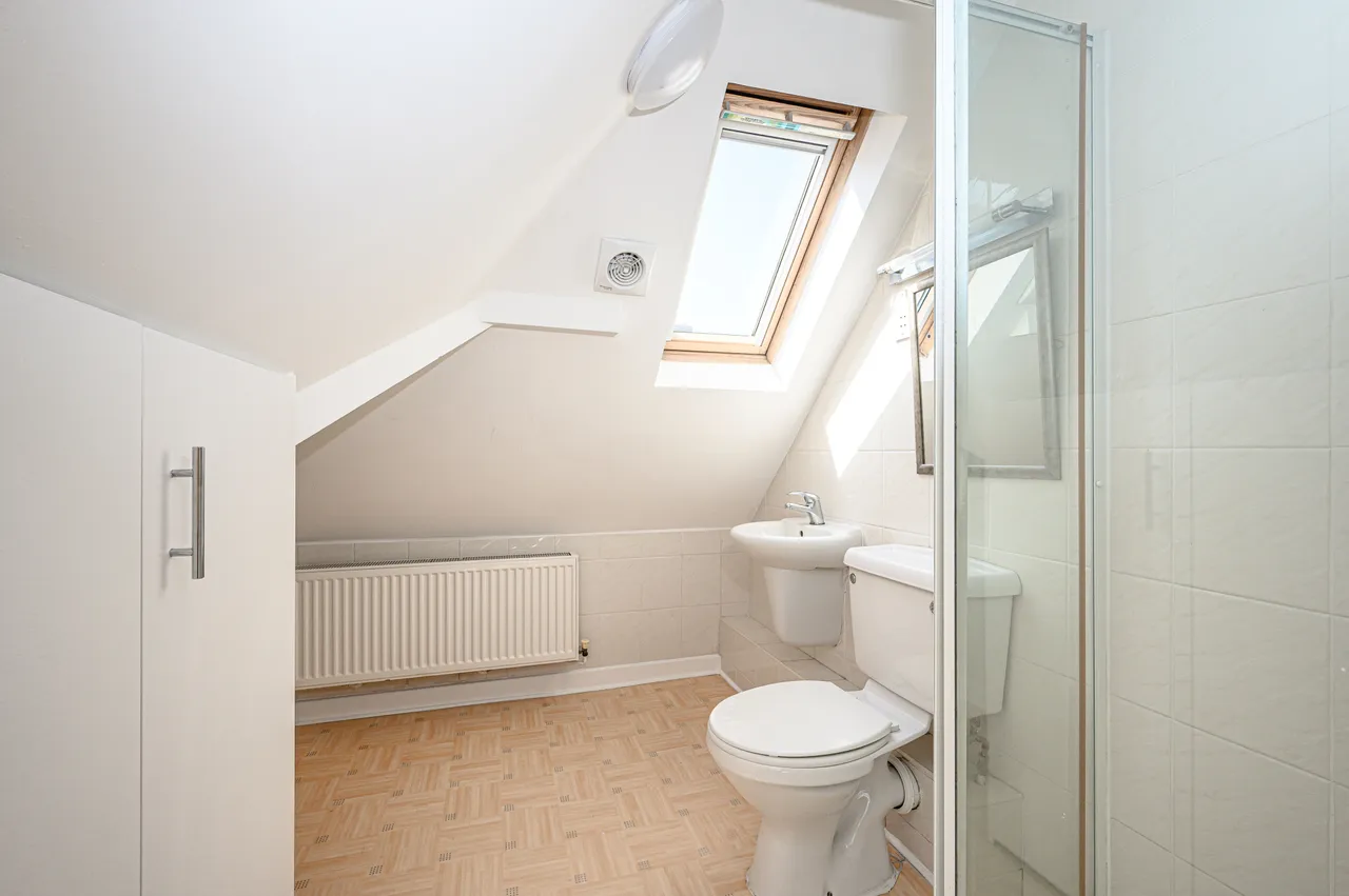 Second Floor Flat 3, 558 Finchley Road, London, photo 7