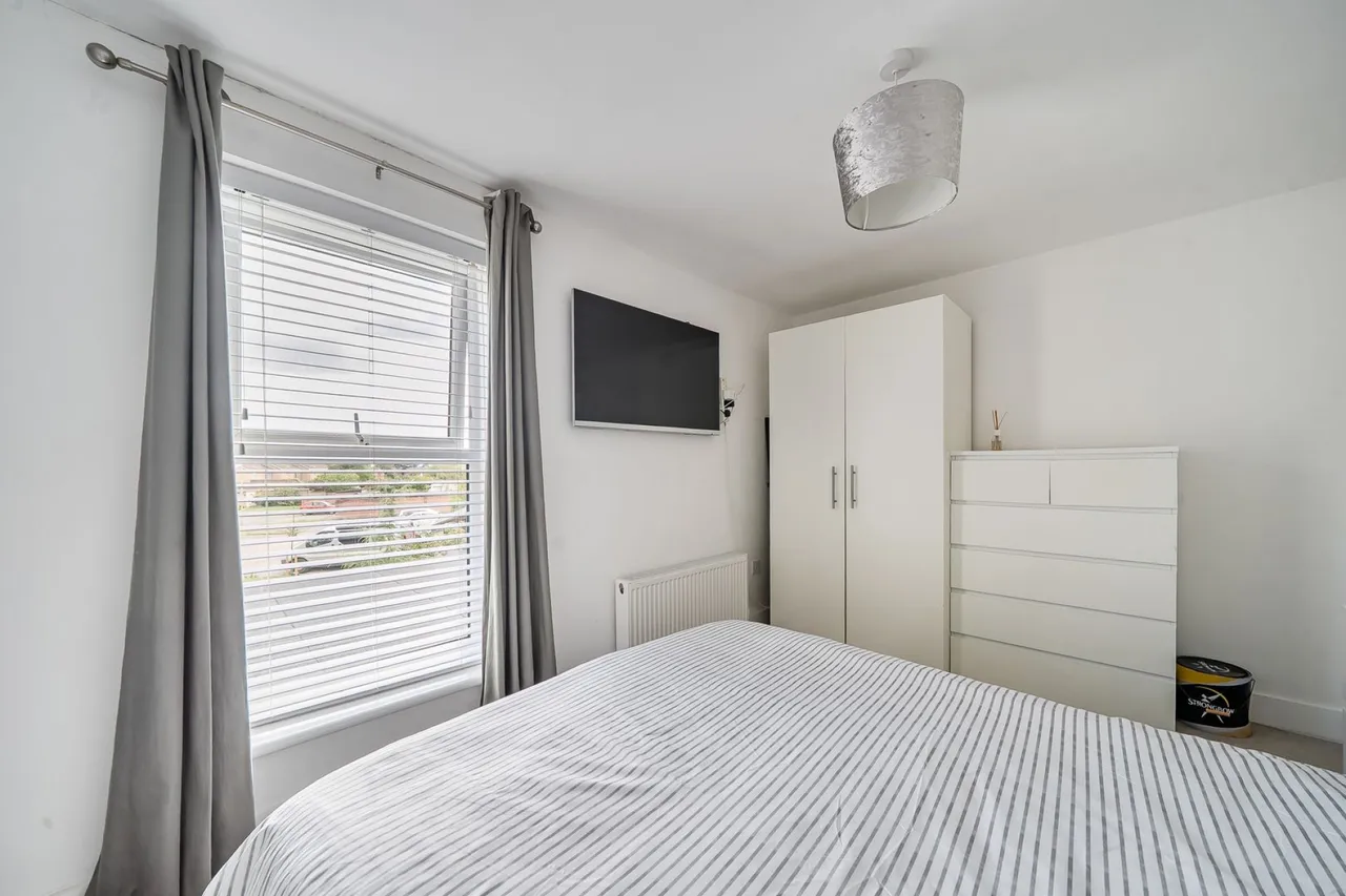 Meadowlands, Lymington, SO41, photo 12