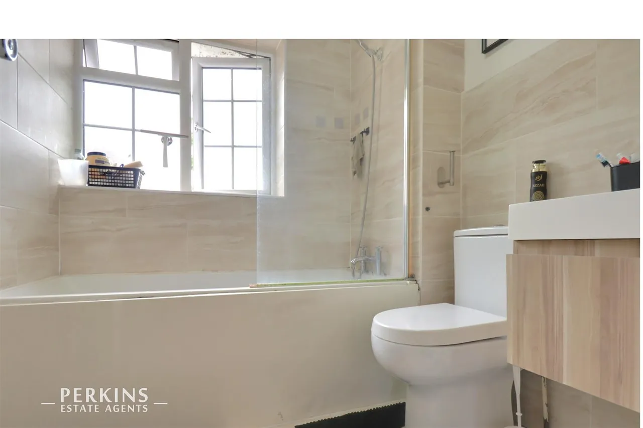 Barbican Road, Greenford, UB6, photo 8