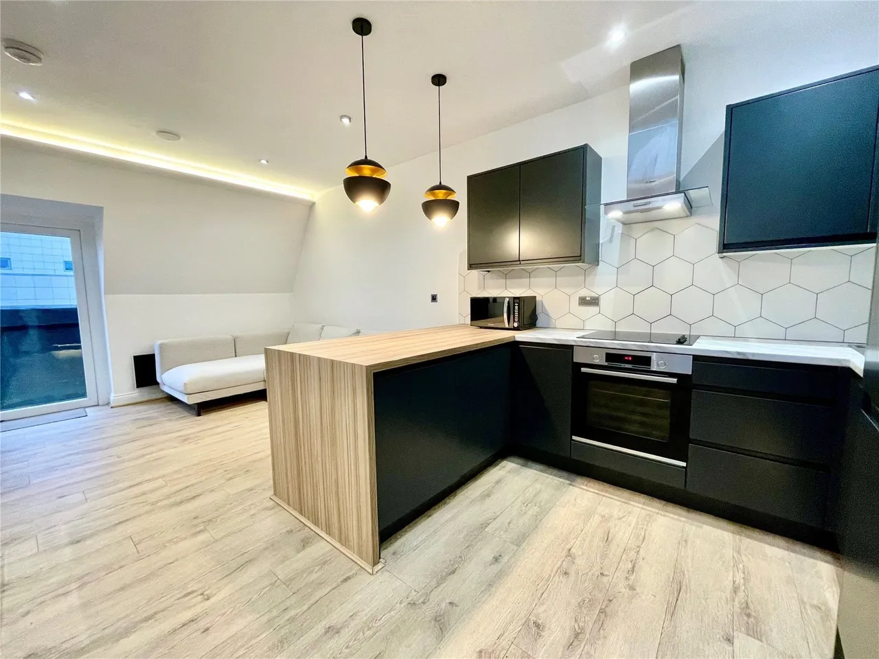City Bridge Apartments, Glovers Court, PR1, photo 2