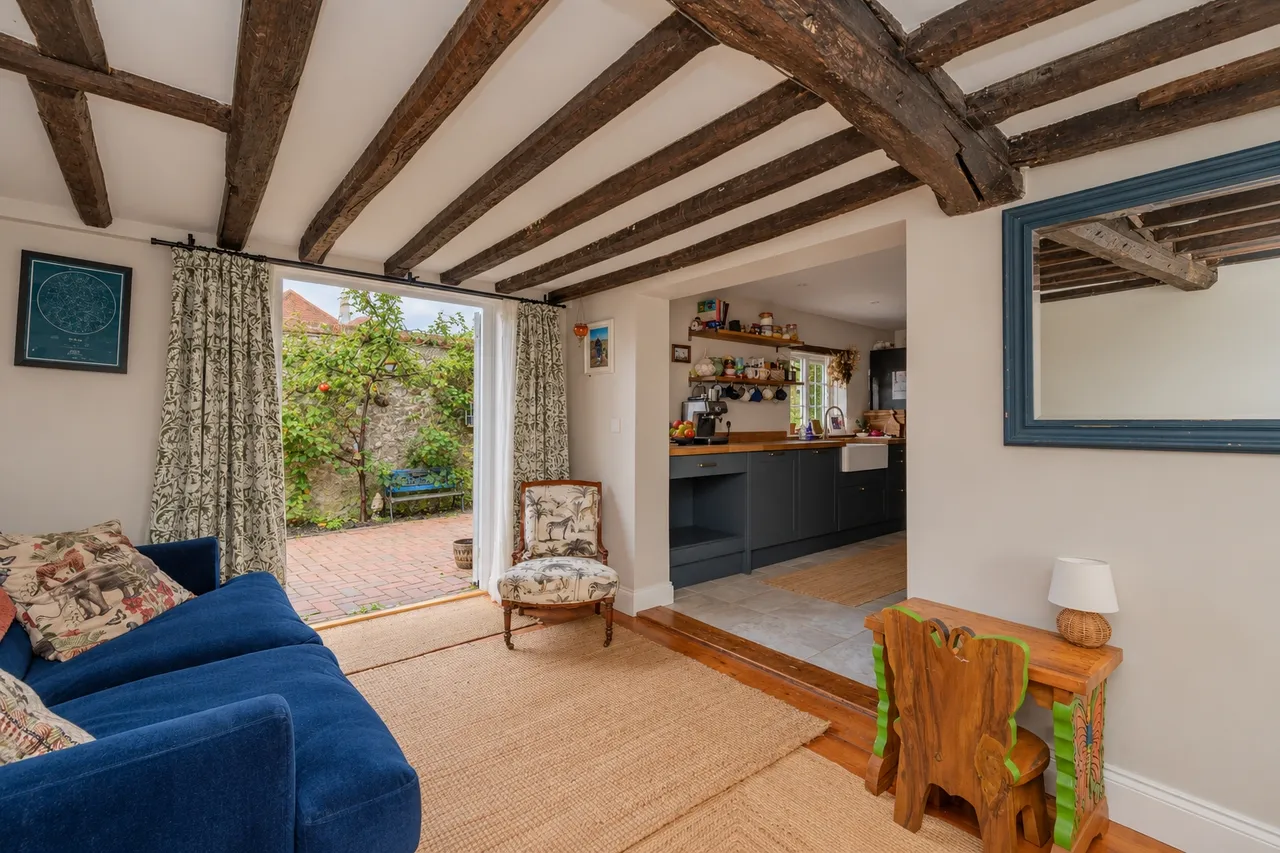 The Street, Mersham, TN25, photo 9