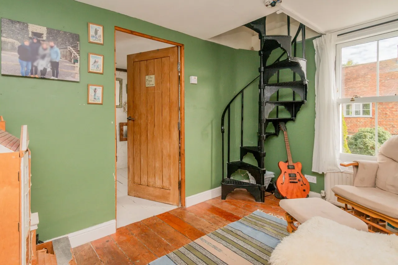 The Street, Mersham, TN25, photo 12