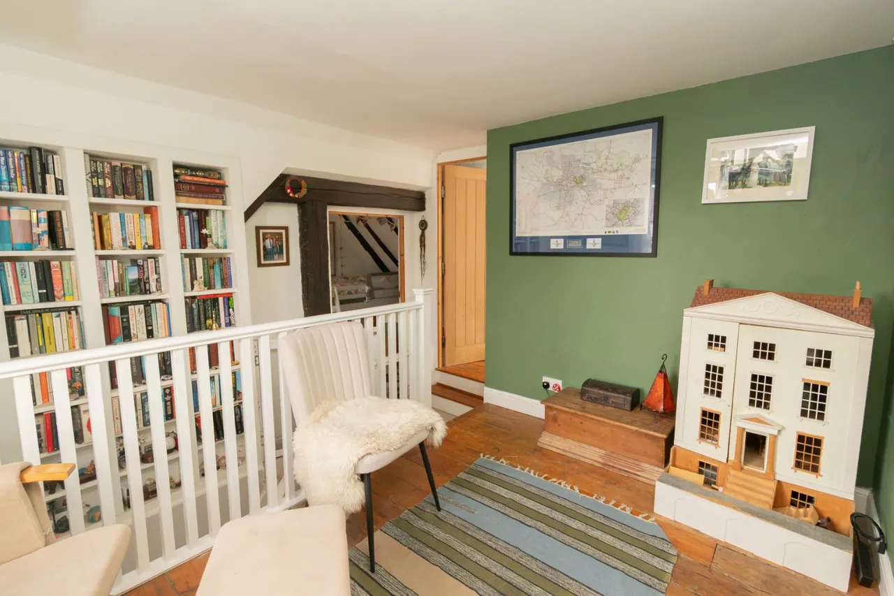 The Street, Mersham, TN25, photo 13