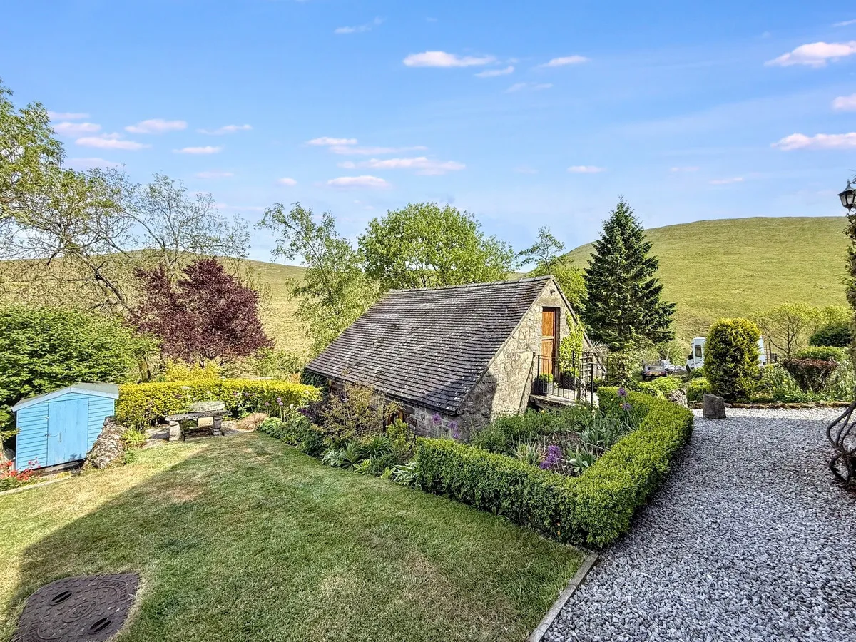 Back of Ecton, Ecton, DE6, photo 29