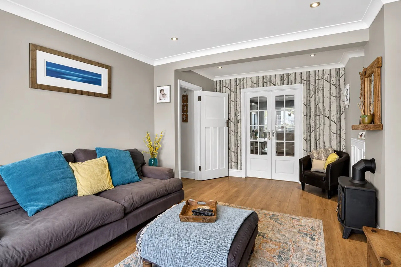 Ashenden Road, Guildford, GU2, photo 13