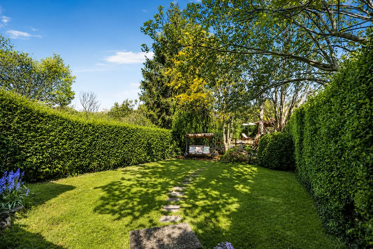 Ashenden Road, Guildford, GU2, photo 11