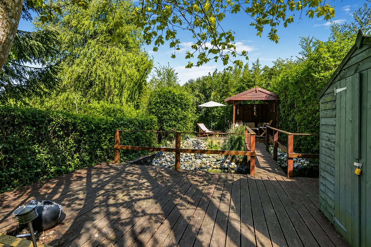 Ashenden Road, Guildford, GU2, photo 34