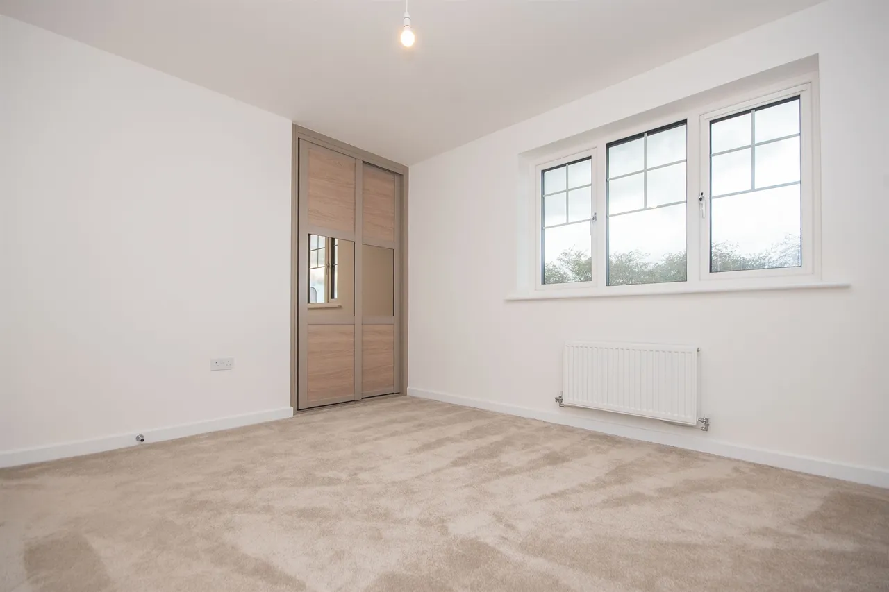 Eyam Close, Kettering, NN14, photo 6